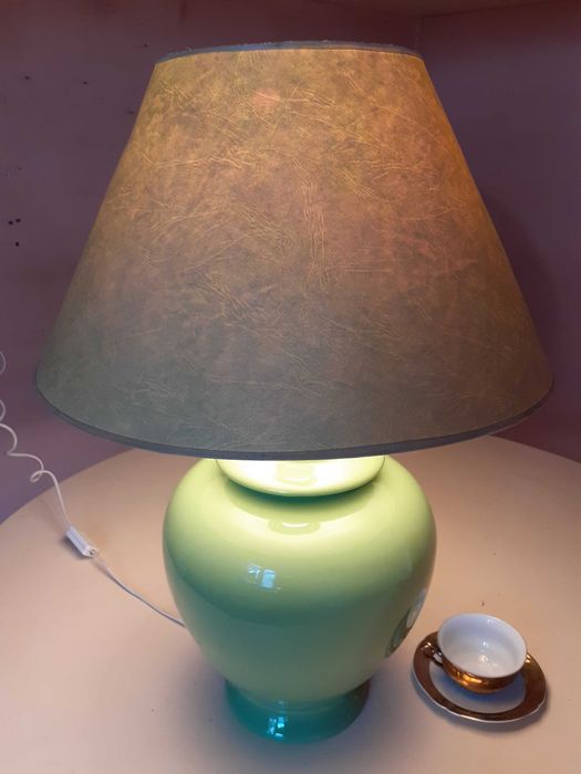 Лампа Порцеланова.Голяма.Висока 60см.