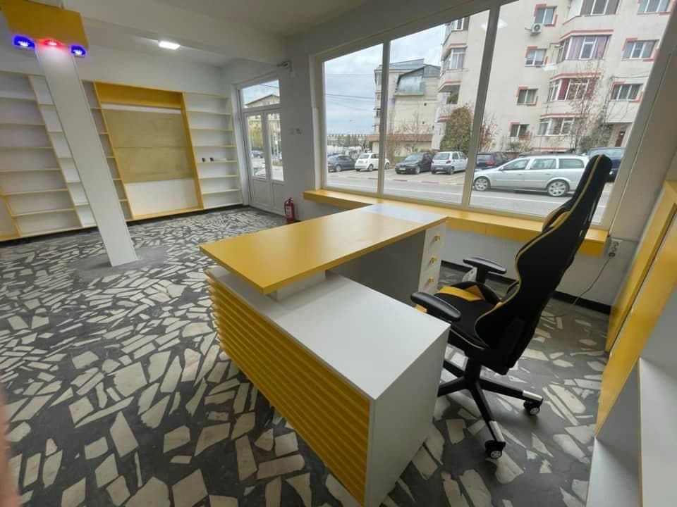 Mobila pentru spatiu comercial,magazin etc.