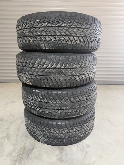 Jante aliaj r17 Audi + anvelope iarna