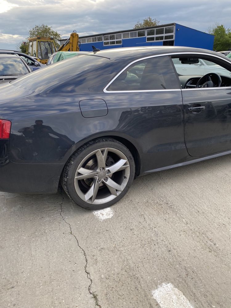 Aripă dreapta spate Audi A5 Coupe 2010