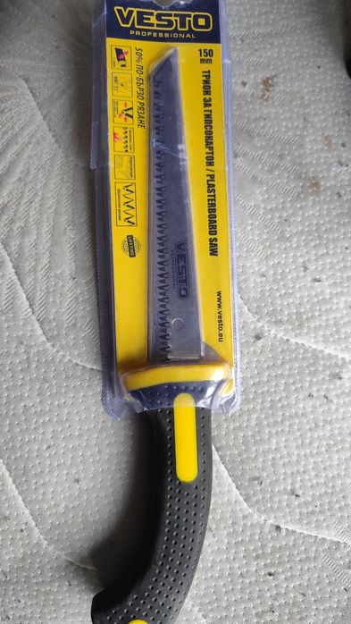 Инструменти Клещи , трион , прекъсвач Legrand