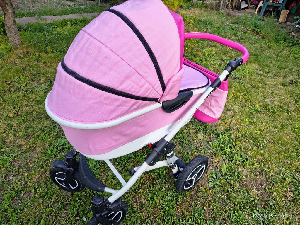 Бебешка количка 2 в 1 Nio vogue