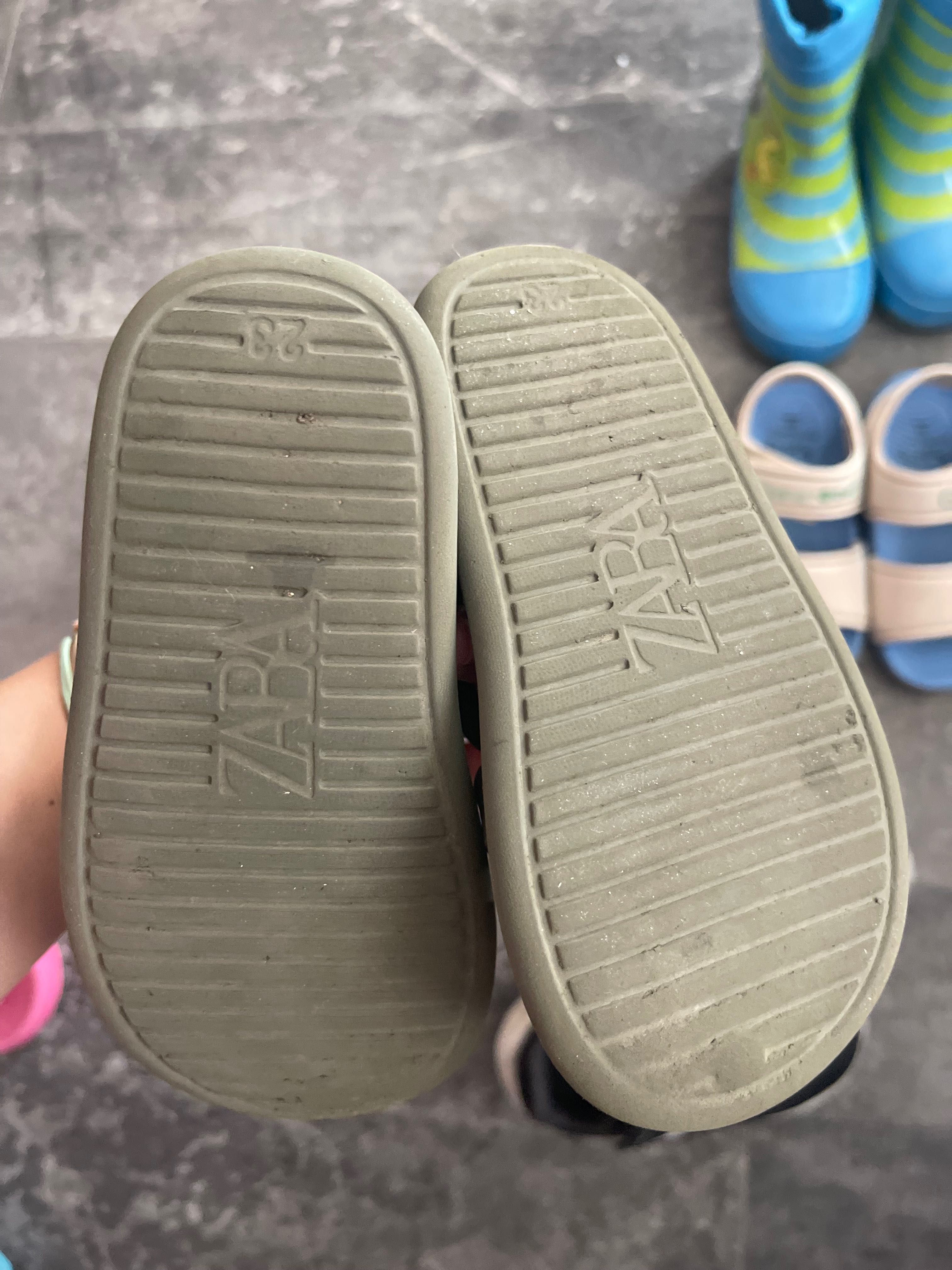 Сандали Zara, Peppa Pig и др.