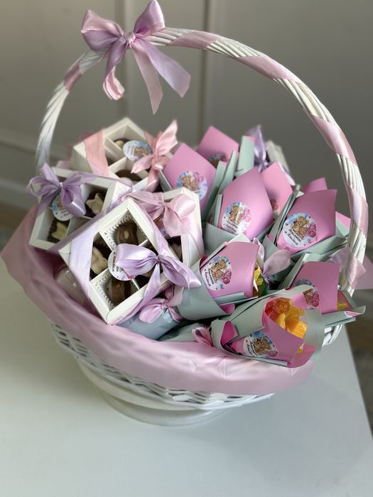 Корзина шоколадками