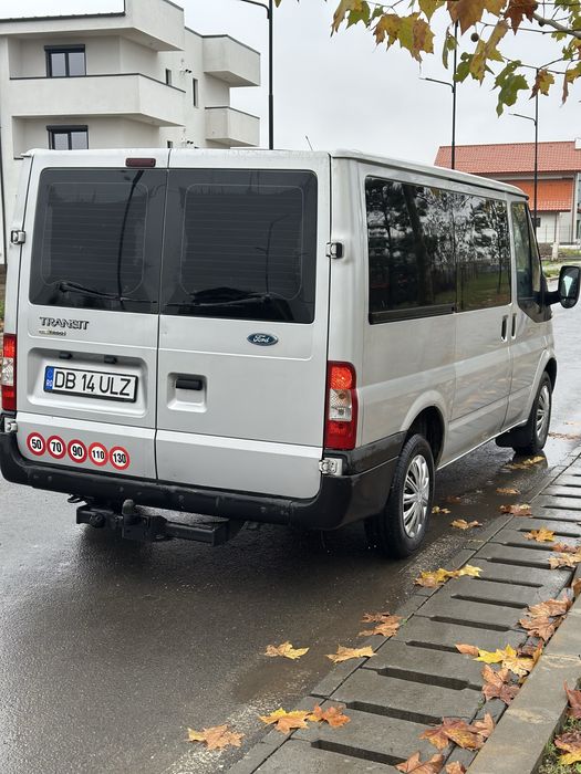 Ford Transit 8+1