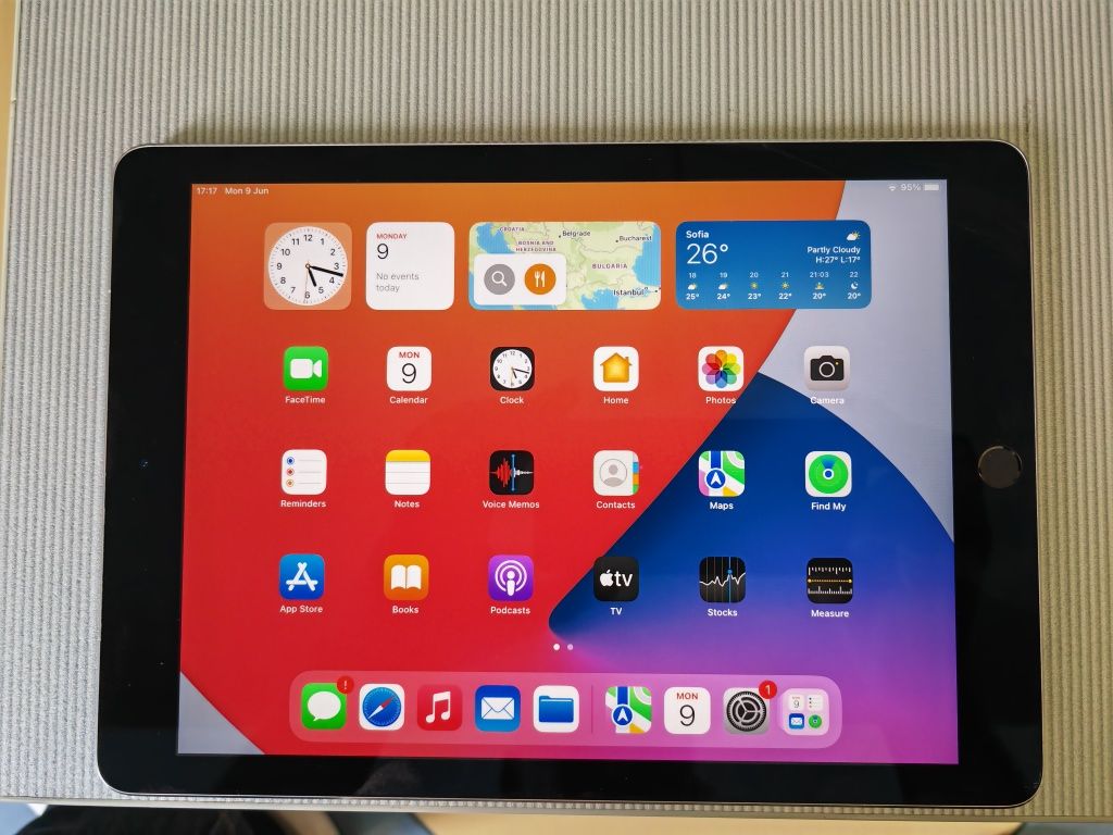 iPad Pro А1674 (9.7-inch), 128GB, Wi‑Fi + Cellular