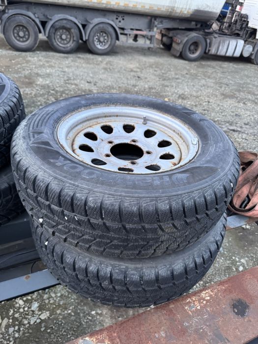 Anvelope iarna noi 205/70/15 HANKOOK + jante SUZUKI