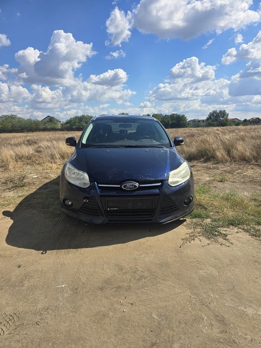 Dezmembrez  ford focus mk3 1.6 tdci hatchback  volan stanga