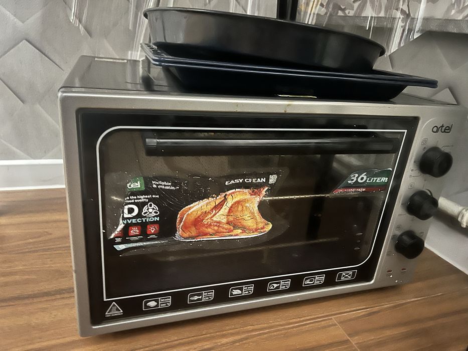 Печь духовка продам