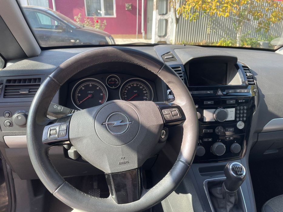 Opel Zafira B 1.7 CDTI EcoGlex 2011