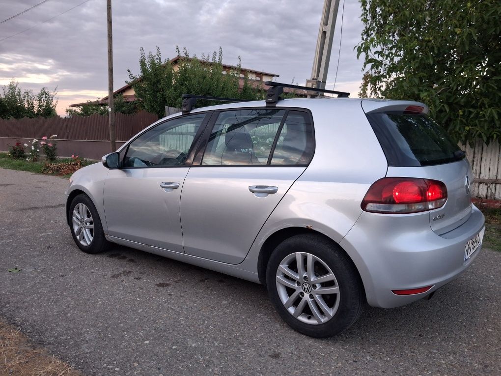 Vand Golf 6 pret 4700 euro