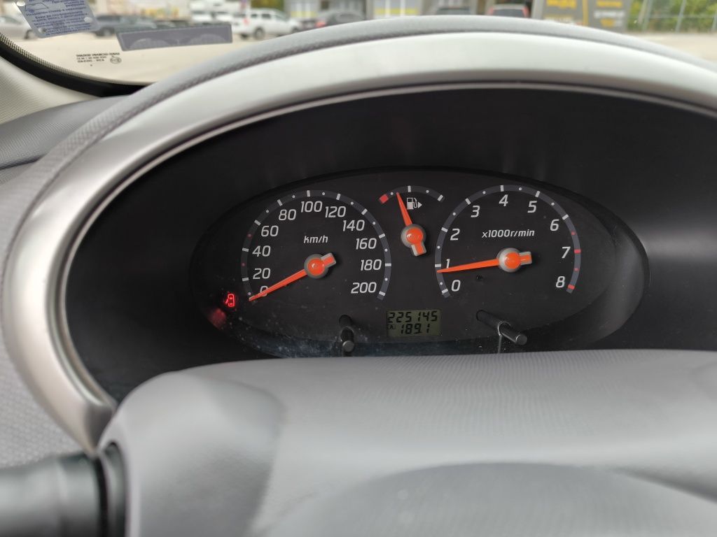 Nissan Micra 1.2 65hp