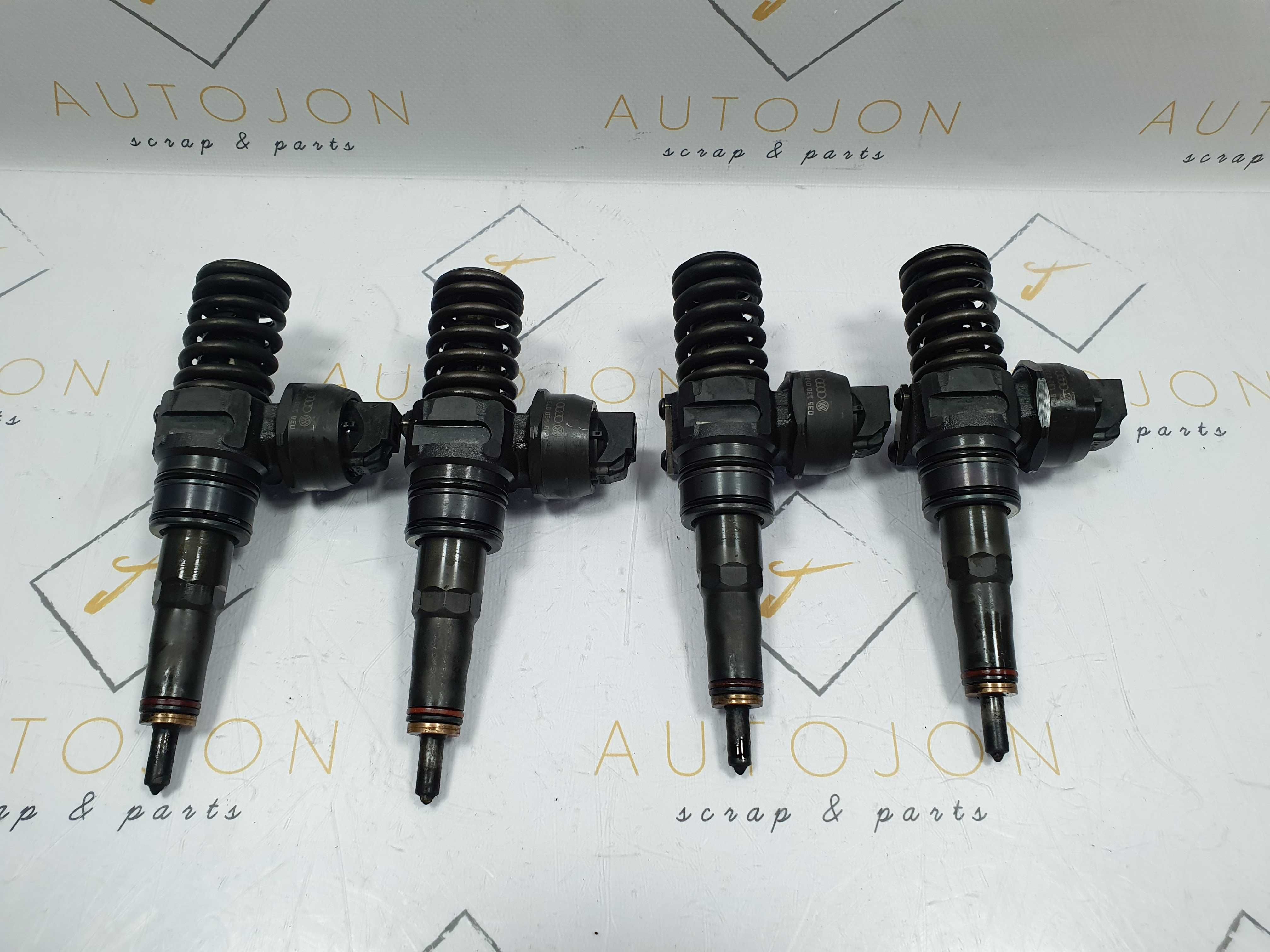 Injector BLS Volkswagen Golf 5 (1K5) Variant 1.9 tdi 2009