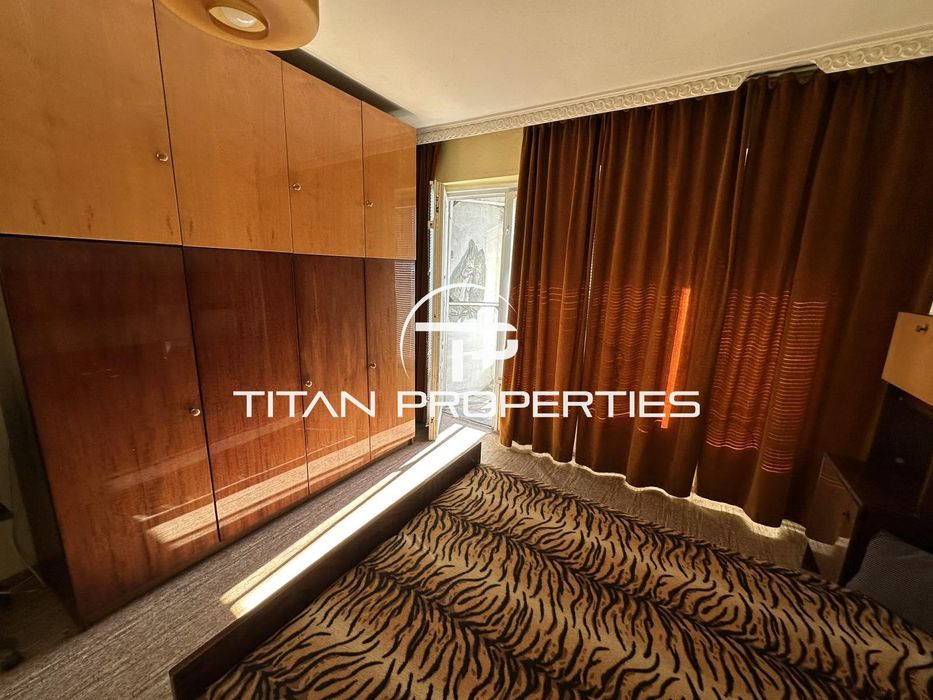 Дава се под наем Двустаен апартамент в Бургас, Славейков - 46 кв.м за 255 € - Снимка #2