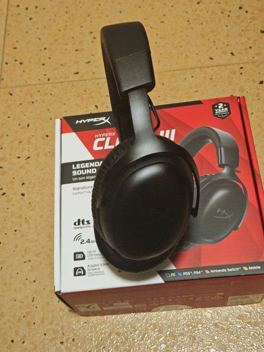 Безжични геймърски слушалки HyperX Cloud III S