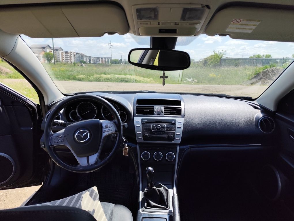 Vând Mazda 6 benzina