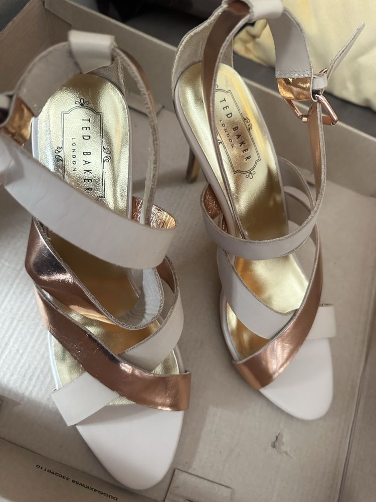Сандали Ted Baker