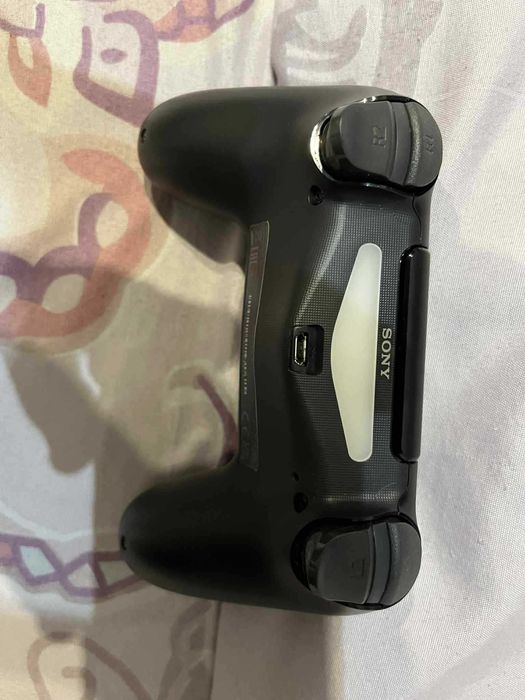 PlayStation 4 Slim 500GB с игри