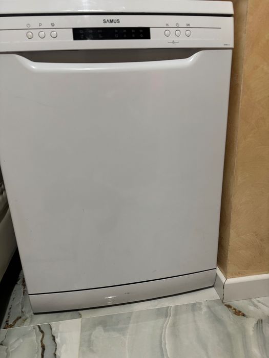 Mașină de spălat vase SAMUS