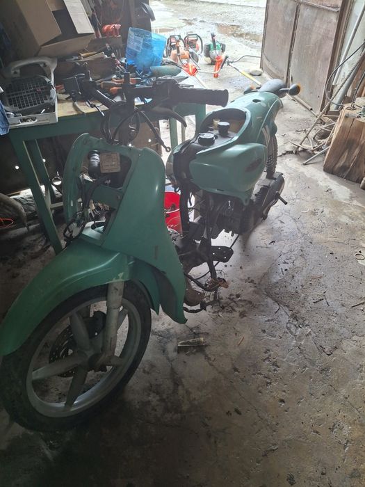 Vand aprilia scarabeu functional 50cm acte primarie