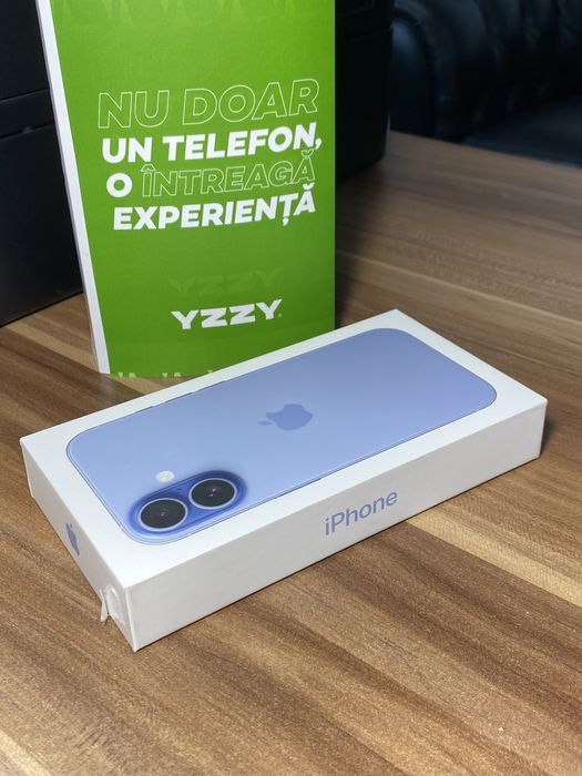 iPhone 17 • 256 GB • Mist Blue
