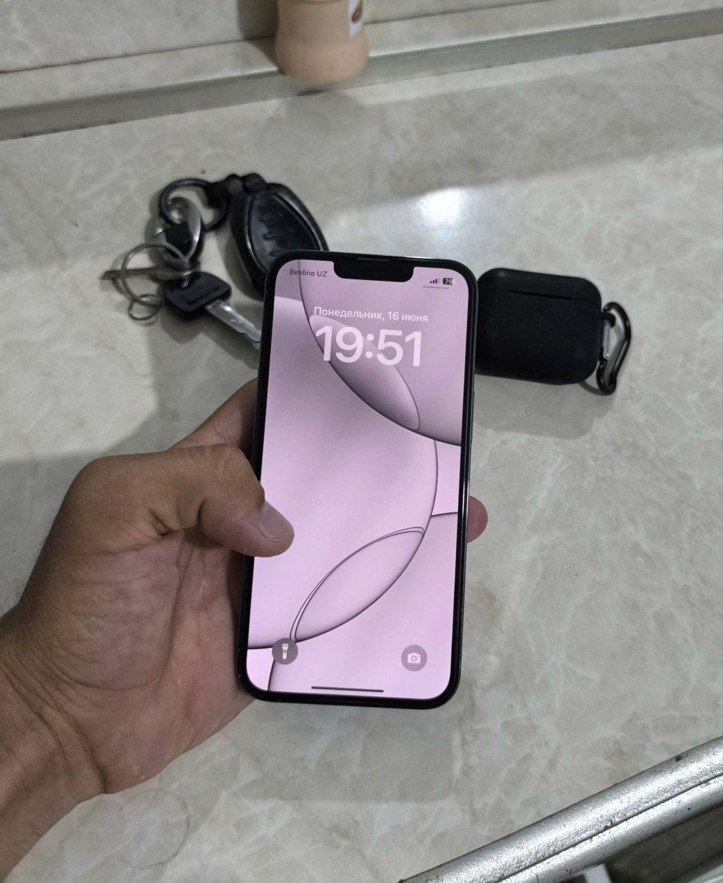 Iphone 13 pro ideal holatda