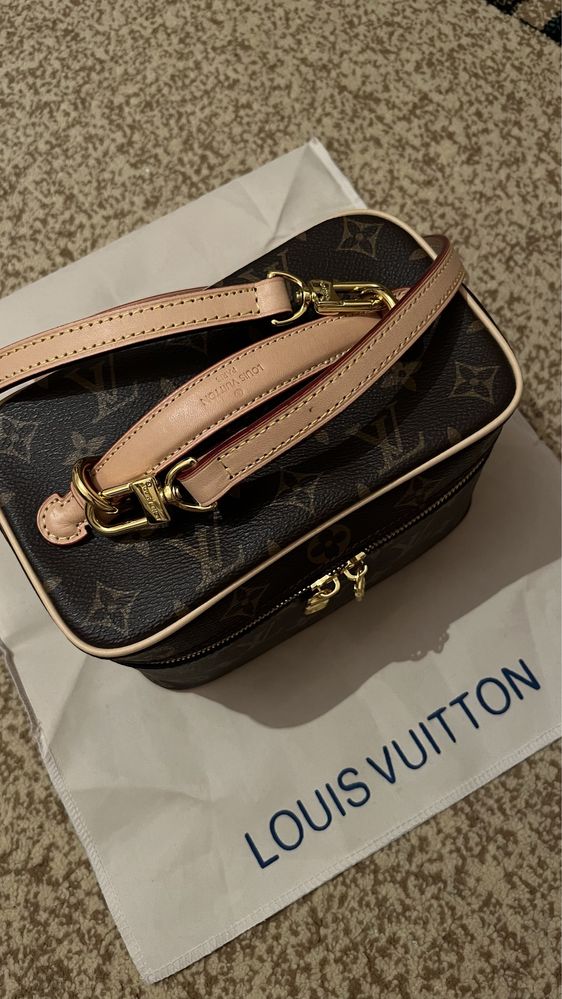 Косметичка Louis Vuitton Nice Mini