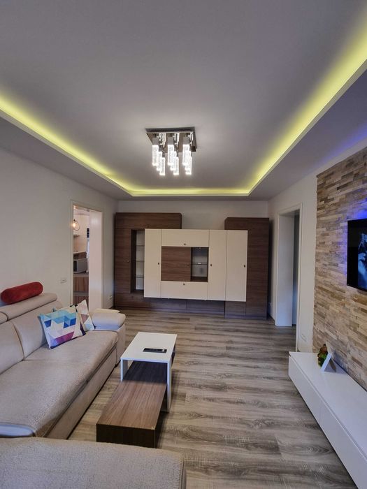 Închiriere Apartament cu 2 Camere în Zona Calea Mosilor