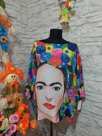 Vand bluza noua cu eticheta Frida Kahlo