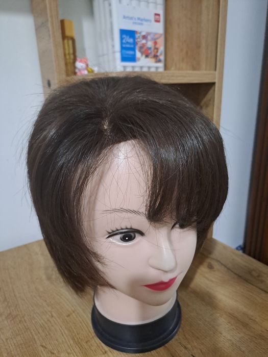 Парики из 100%  натуральной волосы