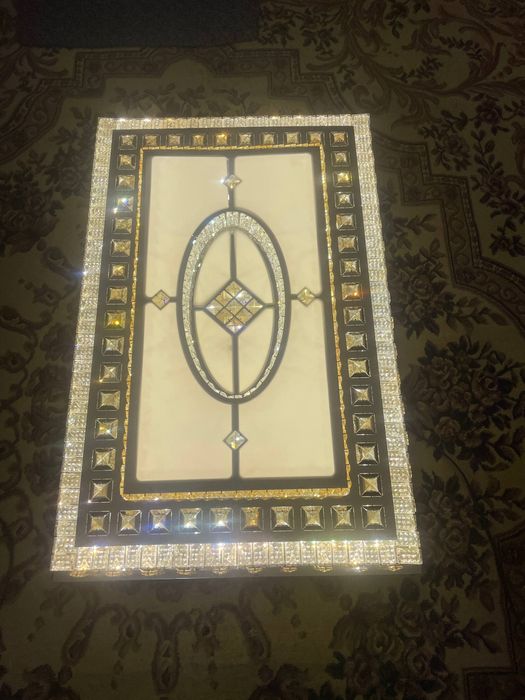 Osma lustra sotiladi