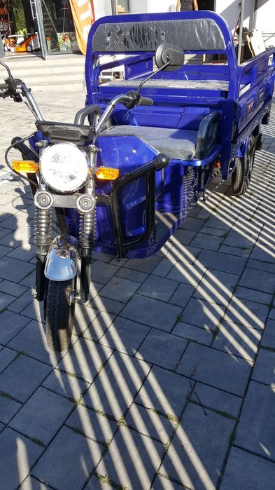 Triciclu transport electric