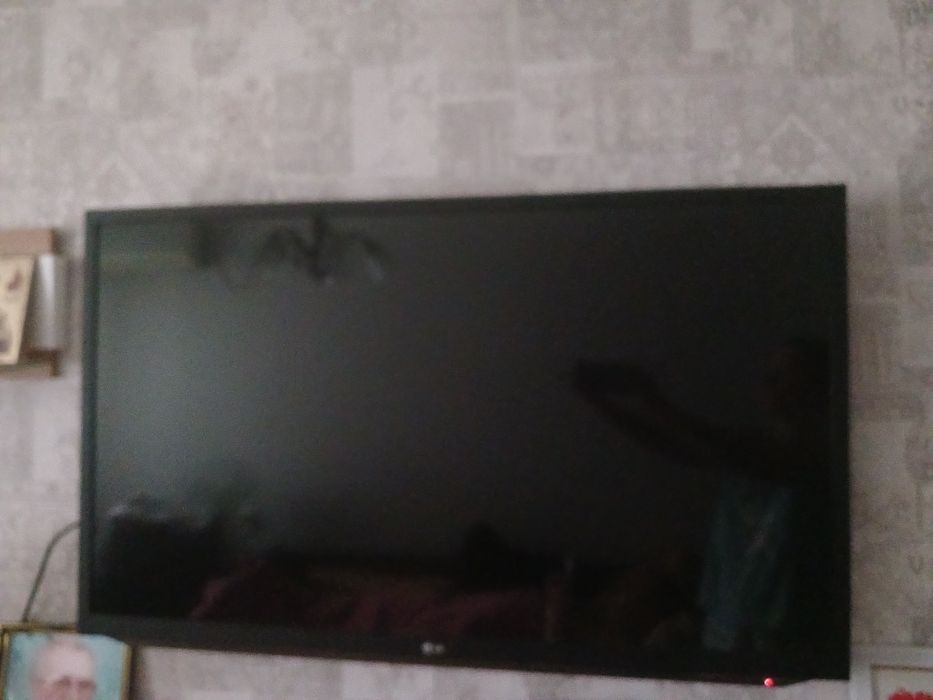 Продам телевизор