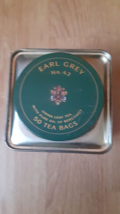 HARRODS - Cutie de ceai , de colecție- din tablă