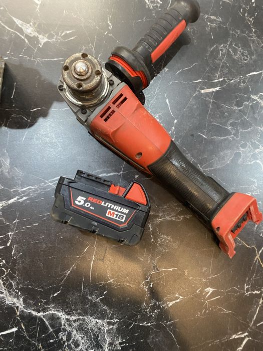 Milwaukee FSAG - 125X