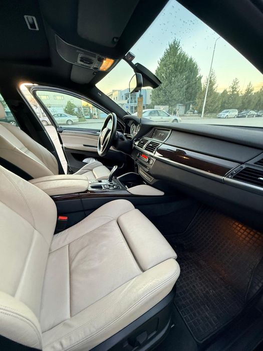 Продавам BMW X6 3.5D AWD