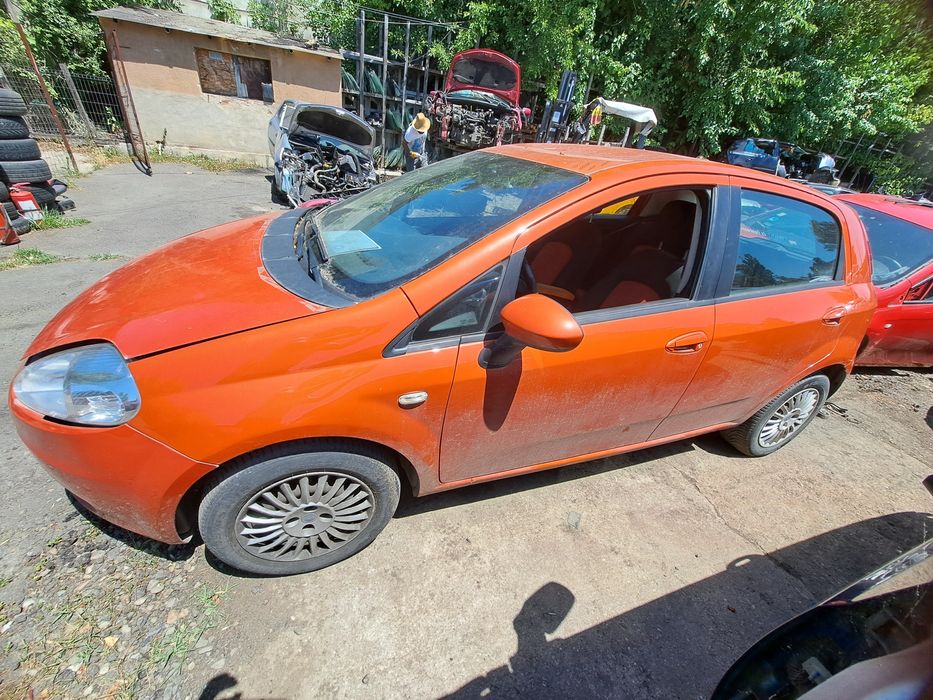 Dezmembrez FIAT GRANDE PUNTO EVO 2007  1.3 Diesel