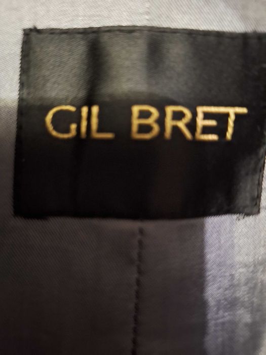Vând pardesiu palton Gil Bret 40 angora
