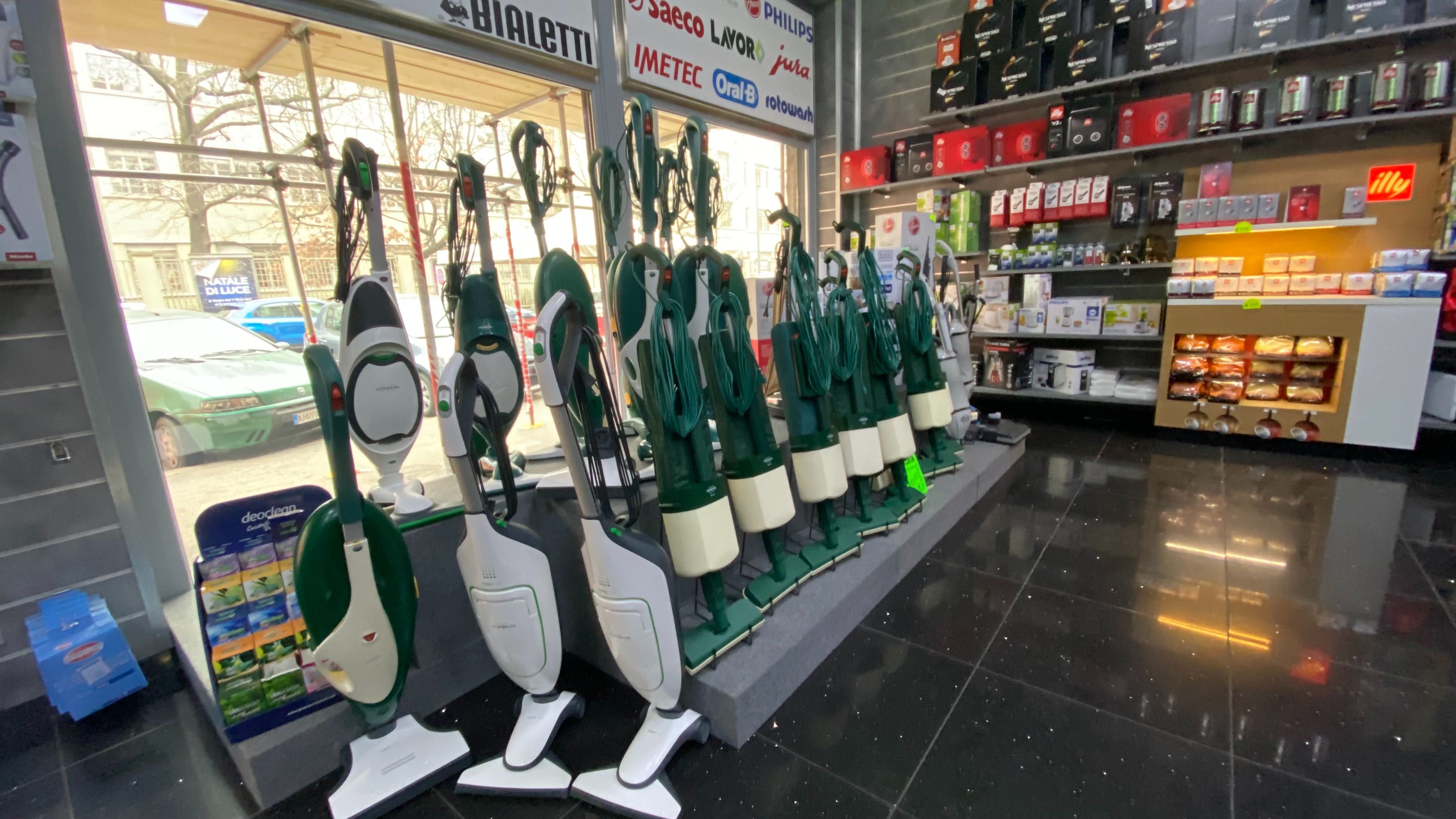 Aspiratoare Vorwerk Vanzare Folletto Service Piese de schimb