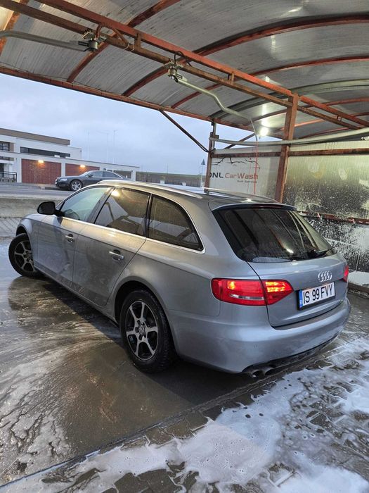 Vând Audi A4 b8 2.0