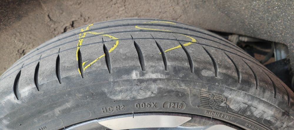 SET Anvelope vara 225 45 r19 vara, 4 Bucati .