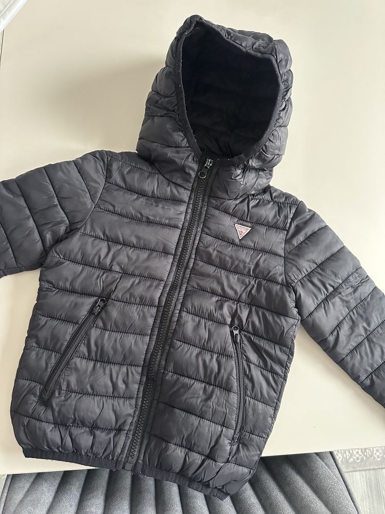 Детско зимно яке на GUESS - 3г.