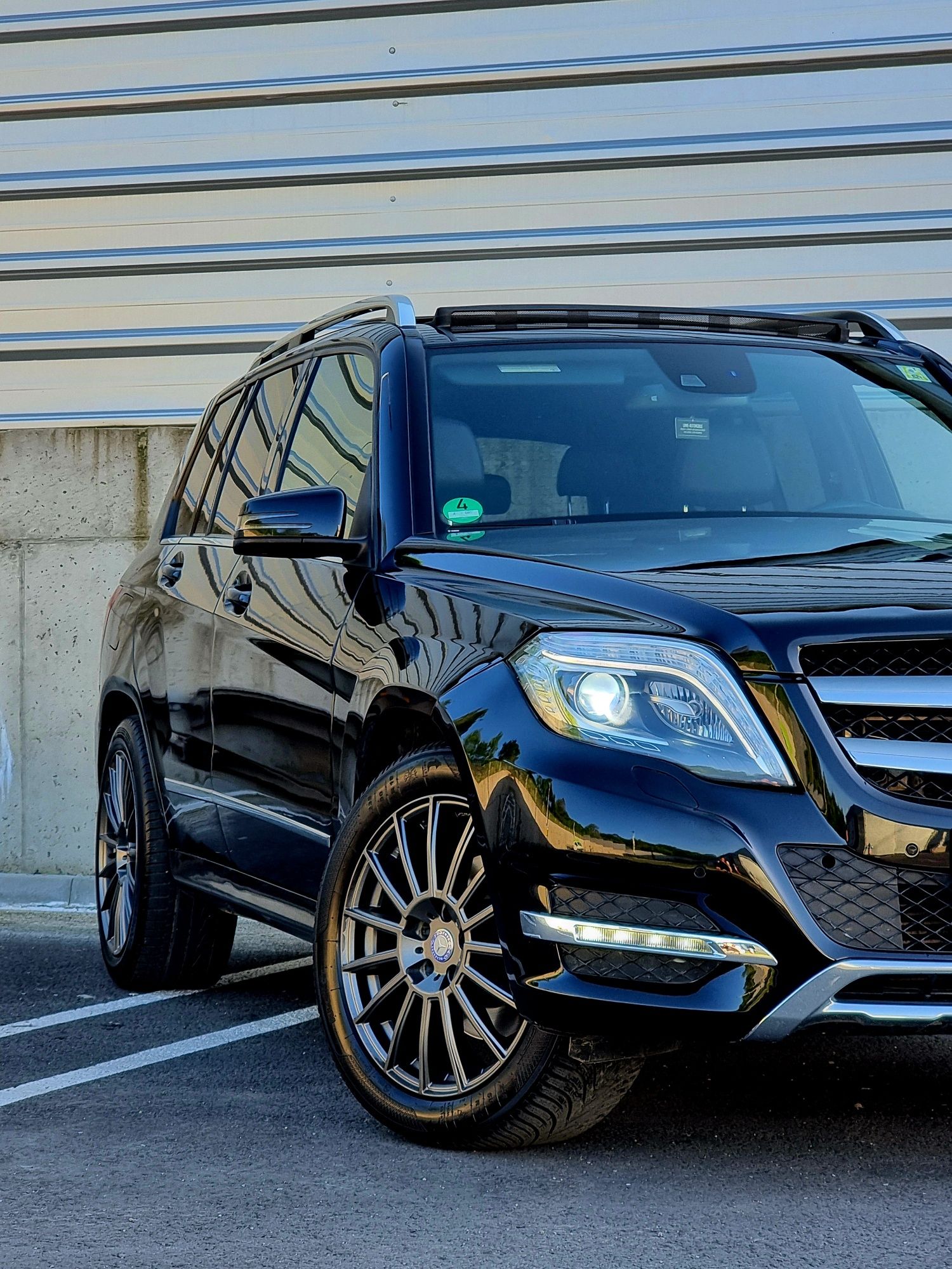 Mercedes GLK • Facelift • Distronic • LaneAsist • SideAsist •