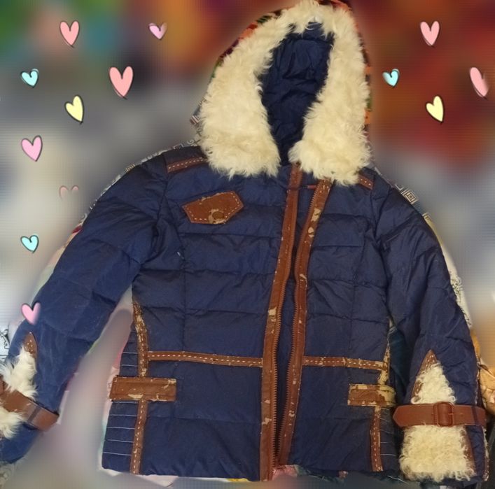 Продам зимнюю куртку женскую синего цвета