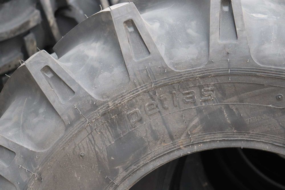 Cauciucuri Noi de TAF 18.4-26 Petlas Noi cu garantie Depozit AgroMir