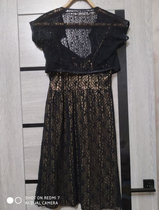 Платье вечернее на лямках с балеро