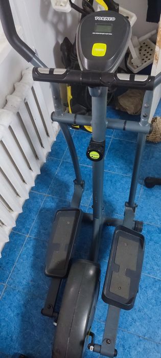 Эллиптический тренажёр