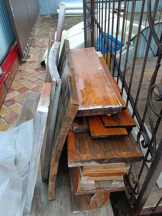 Тегiн линолеумдер жане тб/ Отдам даром линолеумы и др