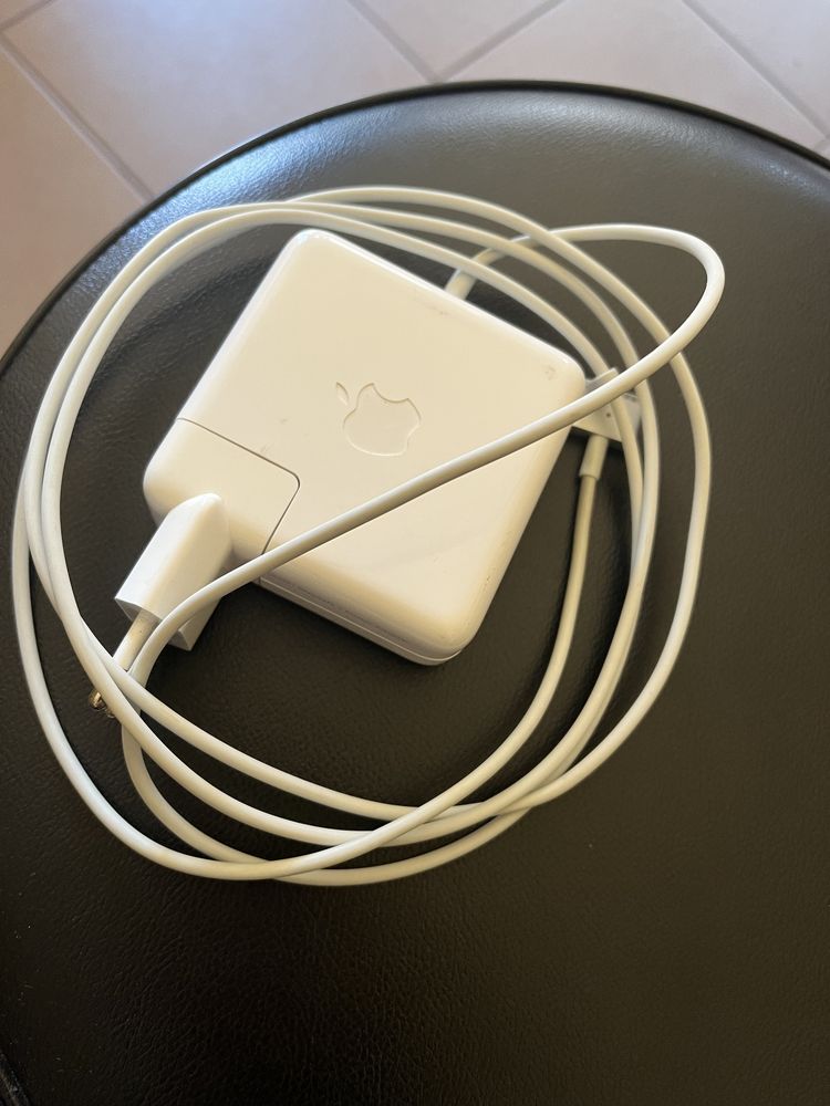 Încărcător Apple Magsafe 60W model alimentare T original