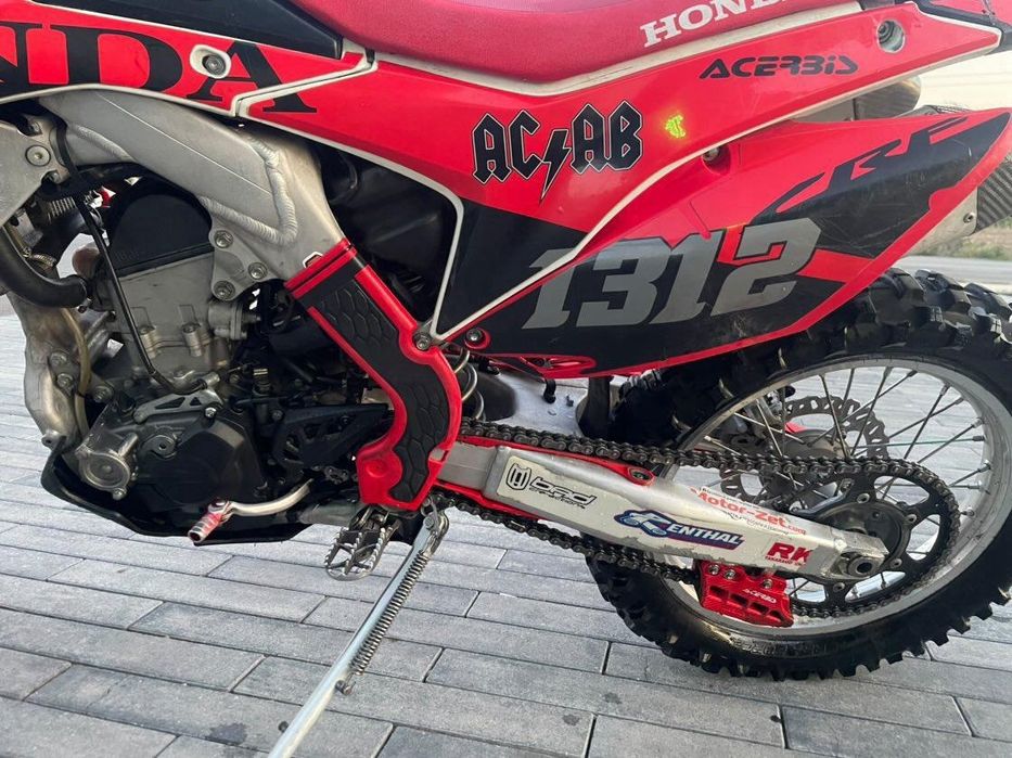 Honda crf 250 2015 година